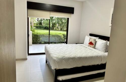 Barrio Santa Lucía Casa | Private Modern Condo by Jac Beach