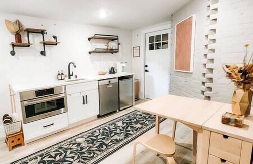 Columbia Heights Casa | Private Modern Luxury Suite in Historic Stone Home