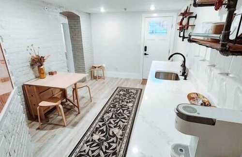 Columbia Heights Casa | Private Modern Luxury Suite in Historic Stone Home
