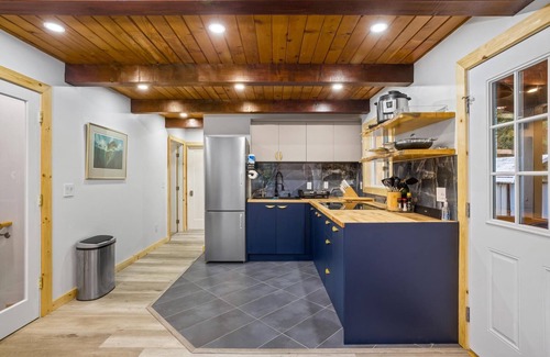 Altaville Cabina | Private Mountain Cabin on 8 Acres-Luxury Amenities and Family Friendly