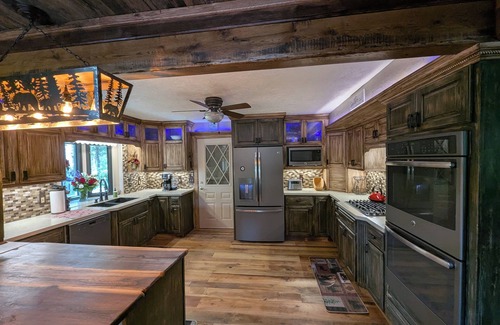 Allenspark Casa | Private Mountain Tranquility for large families near Rocky Mountain National Pk!