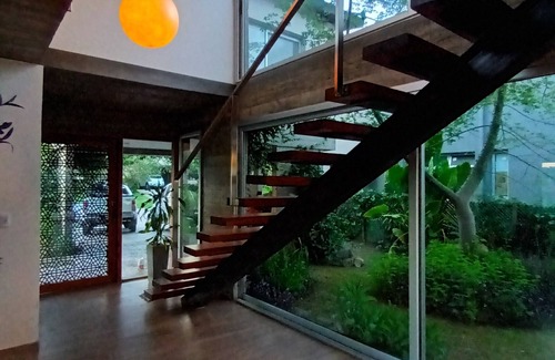 Yerba Buena Casa | Casa barrio privado cerca montaña y pileta