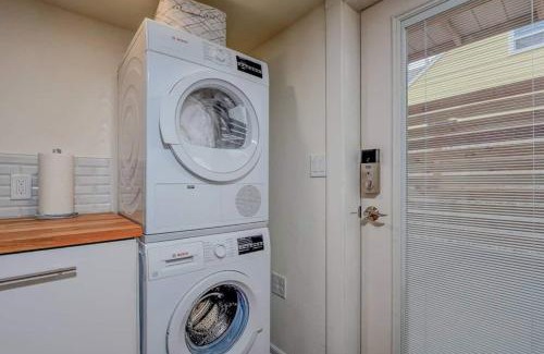 Camas Apartamento | Private New Garden Apartment W Hot Tub