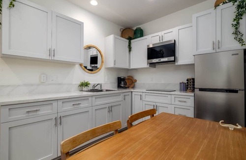 University City Apartamento | Private Newly Built ADU - Perfect for 2
