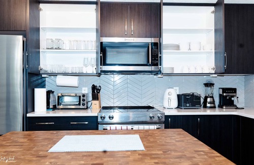 Cranston Casa | Private Oasis - Long stay welcome!