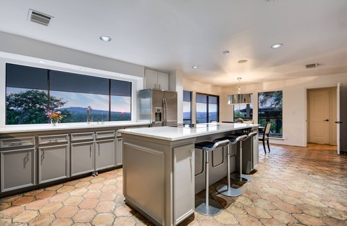 Austin Casa | Private oasis, spectacular views, near downtown!