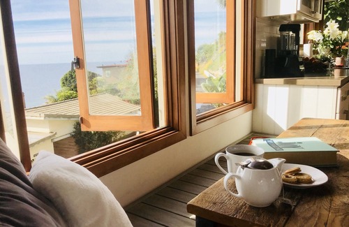 Pacific Palisades Casa | Casa romántica con vista al mar - 5 minutos a pie de la playa de Porto Marina
