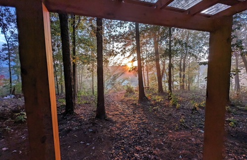 Sequatchie Cabina | Private Off-Grid Cabin on a Bluff