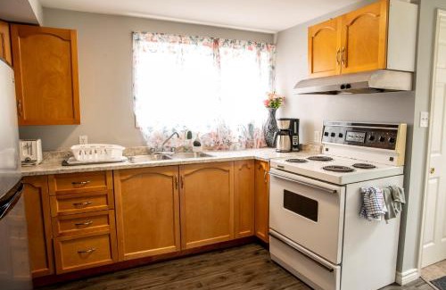 Terra Nova Apartamento | Private one bedroom -entirely self-contained, with no shared living spaces