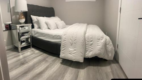 Symons Valley Apartamento | Private one Bedroom Suite for Rent