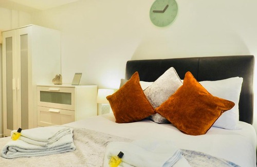 Guildford Apartamento | Private Parking Stylish Great Location
