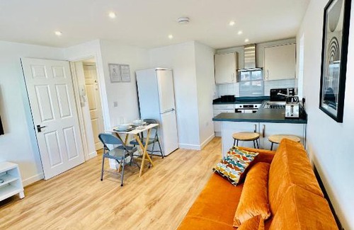 Guildford Apartamento | Private Parking Stylish Great Location