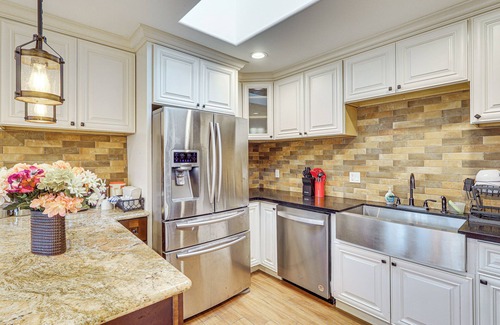 Fountain Valley Casa | Private Patio + Fenced Yard: Home 8 Mi to Irvine!