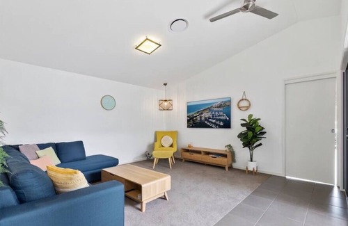 Parrearra Casa | Private & Peaceful Kawana Island Home