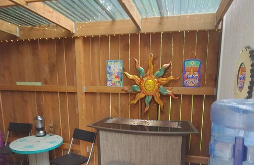 Vancouver Apartamento | Private & peaceful park-like paradise. Plus, HOT TUB!