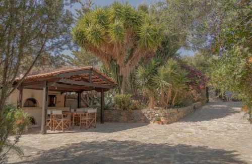 Agios Nikolaos Town Casa | Private Pet Friendly Villa