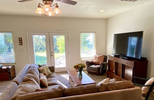 Altaville Casa | Private, Picturesque Gold Country Getaway