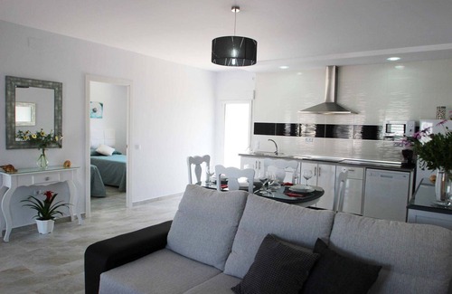 Conil de la Frontera Casa | Piscina privada, perfecta para unas vacaciones tranquilas, cerca del pueblo y la playa - Casa Cantaros -