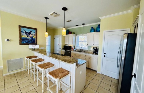 Treasure Beach Village Casa | Private Pool, 3 bed/2.5 bath, SGI Plantation, Pet Friendly