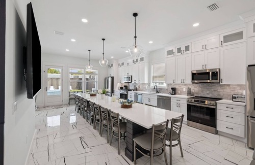 Tang-O-Mar Casa | Private Pool and Spa! Game Room! Elevator! Grill! Bikes! Sleeps 44!