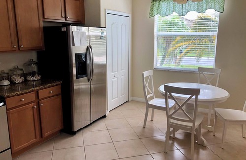 Venice Casa | Private Pool and Hot-tub in paradise - privacy, sunsets and fun!