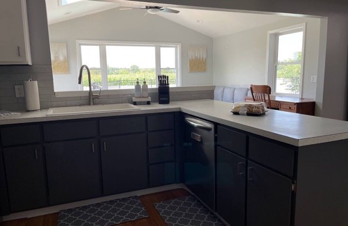 Birch Run Township Casa | Private Pool and Hot Tub Close to Frankenmuth