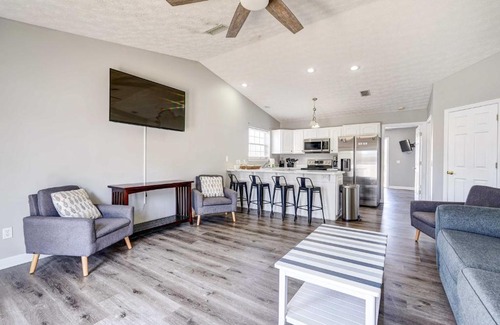Bel Air Casa | Private Pool and Hot Tub at Panama City Home!
