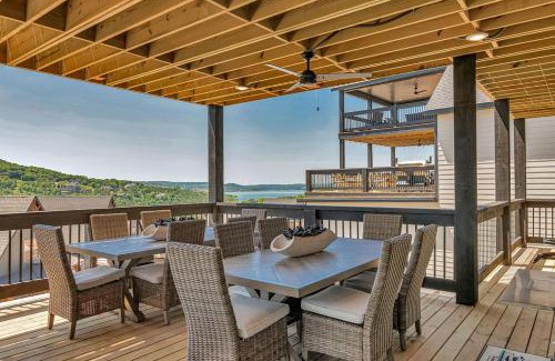 Hollister Cabina | Private Pool- Fitness Room- Golf Cart- Arcades- Expansive Decks- Elevator! Golf Car too!