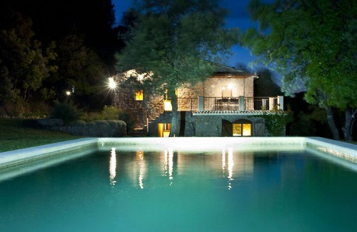 Cistella Cabaña | PISCINA PRIVADA , WIFI GRATUITO, IDEAL PARA FAMILIAS, ANIMALES, NATURALEZA
