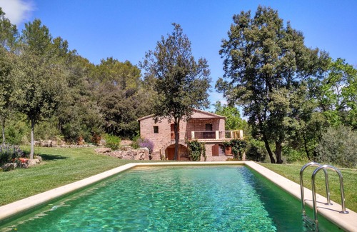 Cistella Cabaña | PISCINA PRIVADA , WIFI GRATUITO, IDEAL PARA FAMILIAS, ANIMALES, NATURALEZA