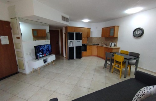 Eilat Apartamento | Private Pool & Garden Apartment by Simha Eilat