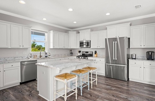 Port St. Joe Casa | Private Pool & Hot Tub, close to restaurants, ice cream, beach, boardwalk & bars