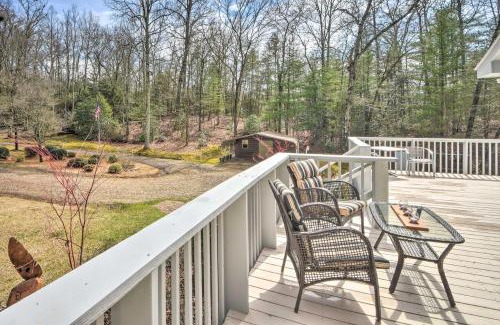 Murphy Casa | Private Pool, Hot Tub and Yard Serene Murphy Home