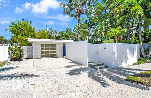 Ringling Estates Casa | Seagulls Shore Lido Key Beach St Armands 4BR Pool/Hot Tub
