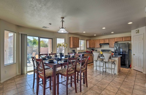 San Tan Valley Casa | ¡NUEVO! San Tan Valley Home w / Pool en el campo de golf!