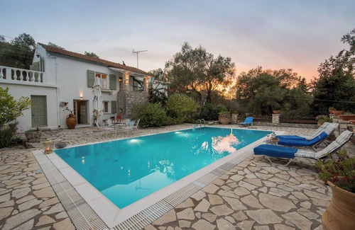 Magazia Casa | Private pool, stone Mansion, great views Villa Maritsa