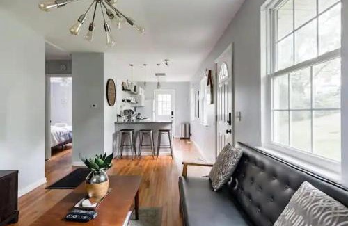 Shelby Hills Casa | Private prime new renovated E Nash - 5 min to DT