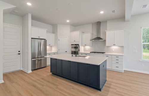 West Ashley Casa | Private Queen Room in Modern 4BR Home, 2unit