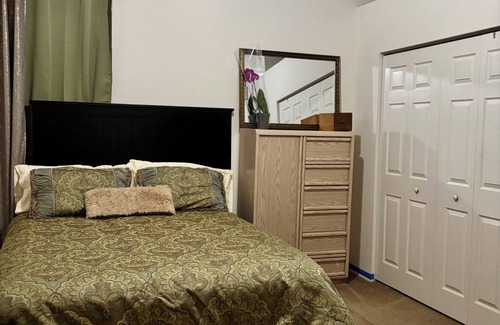 Land O' Lakes Casa | Private Quiet Room for Rent near Tampa, FL – Ideal for Students or Professionals