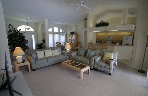 Pine Valley Casa | Private quiet Villa with screened Pool & Spa on Rotonda Canal,