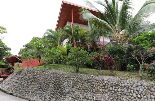 Valle Pura Vida Casa | Retiro privado de la selva tropical Canopy Vistas de monos y guacamayas rojas
