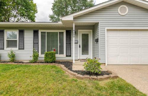 Royal Manor Casa | Private Ranch- Entire Home - Hot Tub - Pets & Kids Welcome - King Bed - Fenced Backyard - Free WiFi