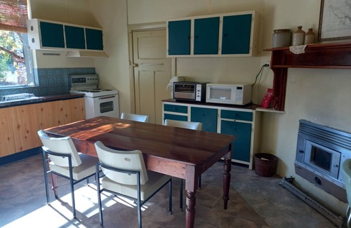 Booleroo Centre Casa | PRIVATE, REMOTE, SECLUDED COUNTRY HOMESTEAD PETS WELCOME! - BOOLEROO CENTRE