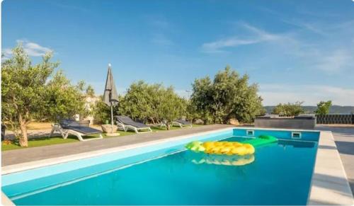 Kastel Sucurac Complejo | Private Resort Lumianni- 2 Houses
