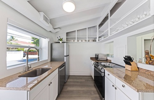Birch Park Finger Streets Casa | Private, Resort Style Beachfront Home in Fort Lauderdale