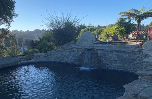 Aptos Hills-Larkin Valley Casa | Private Retreat - House in Aptos Hills within a gated community