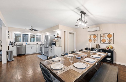 Cresco Casa | Private Retreat on 6 acres - 15 Mins to Camelback