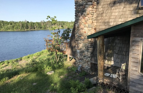 Deerwood Casa | Retiro privado en el lago plácido