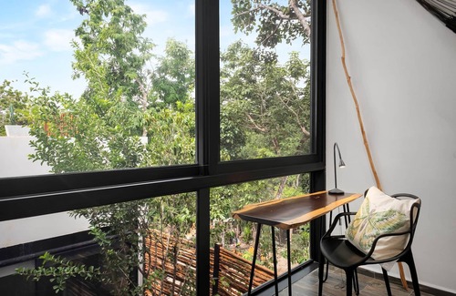 Ek Balam Village Casa | ✩ Private Rooftop Pool ✩ Bike to Ruins or Beach ✩