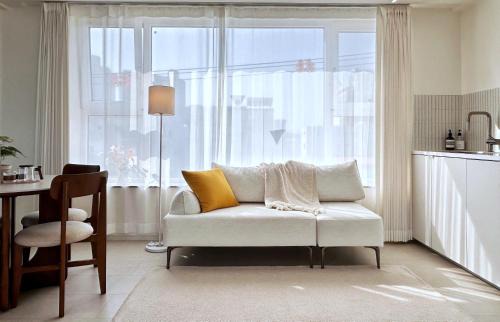 Gyeongju Apartamento | Private Rooftop Camping Vibes